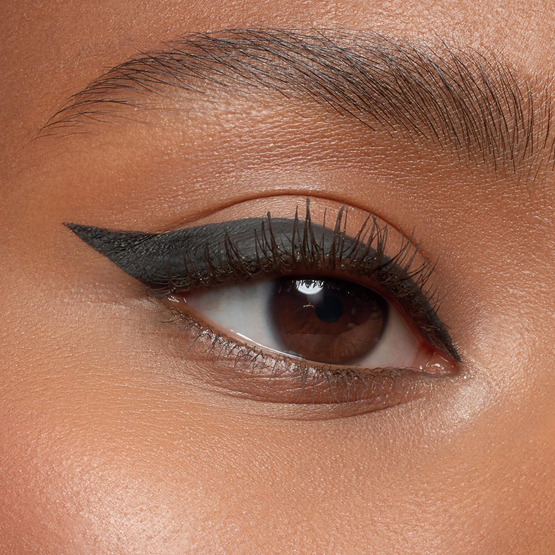 essence the Dip eyeliner 24h long-lasting, Wodoodporny eyeliner w płynie - 01 black