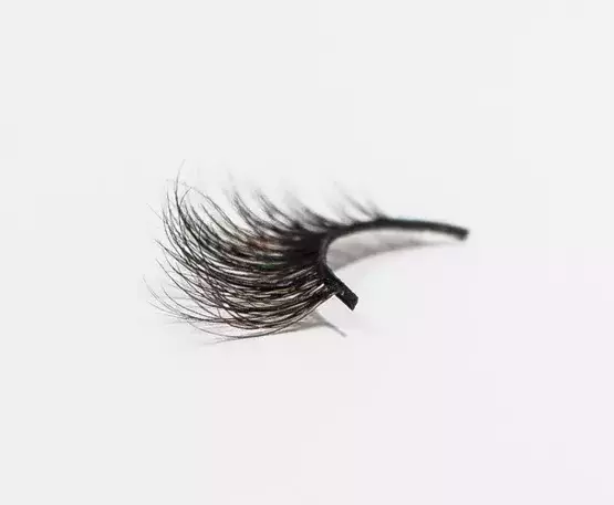 Perfect Eyelashes by KatOsu Sztuczne rzęsy Russet Feather, dwukolorowe w rudawej poświacie